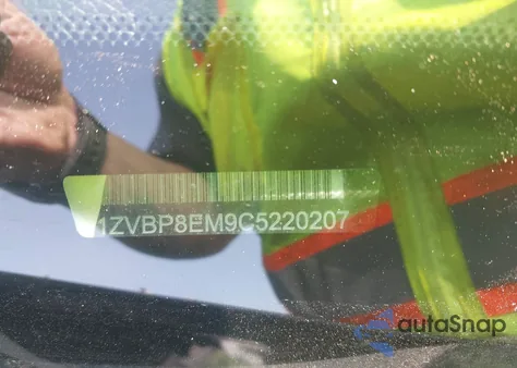 2012 Ford Mustang V6 Premium from USA, damaged, VIN 1ZVBP8EM9C5220207